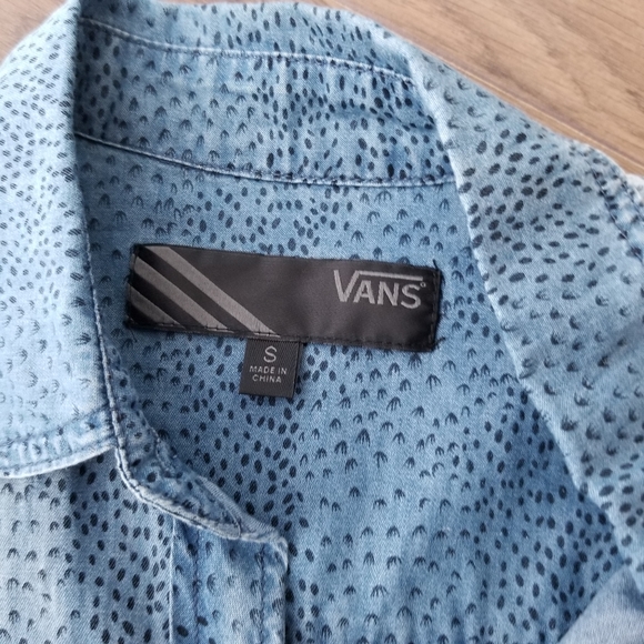 Vans light denim button down shirt size S - Picture 7 of 13